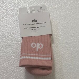 ALO Yoga Blush Unisex Half-Crew Socks